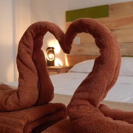 Twenty Seven Degrees Palmas Bed and breakfast