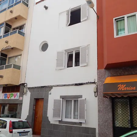 Twenty Seven Degrees Palmas Bed & Breakfast 2*